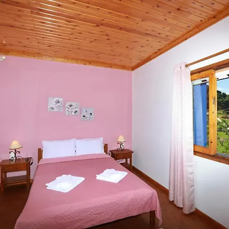 Villa Pefkias Skopelos Town Exterior photo