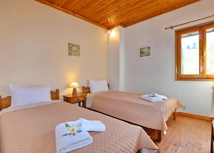 Villa Pefkias