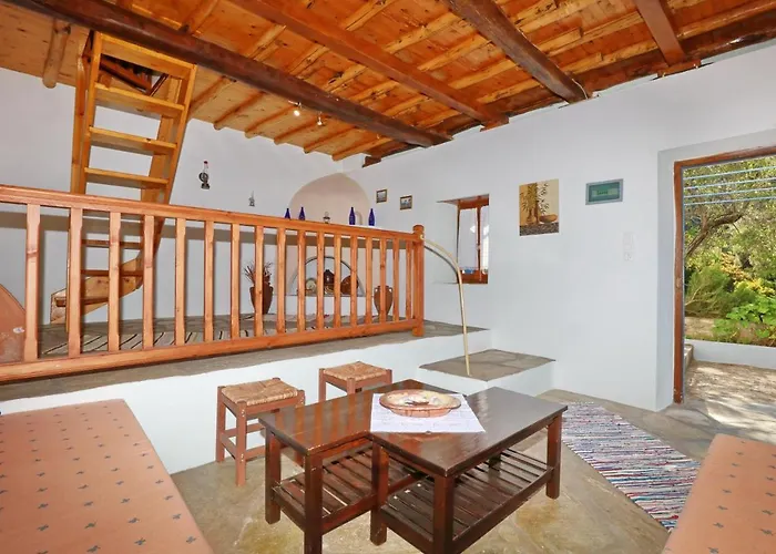 Villa Pefkias