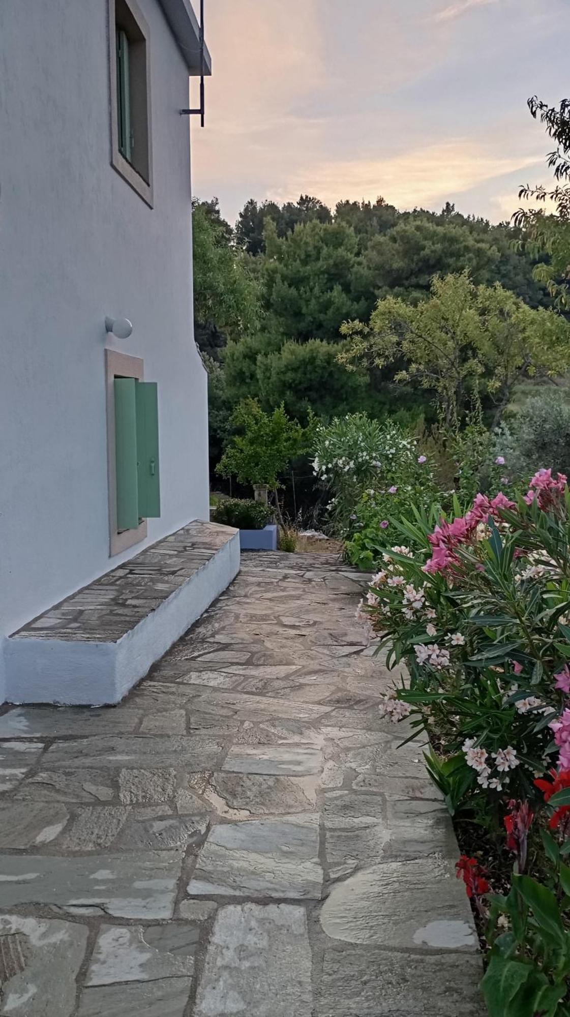 Holiday home Pefkias *